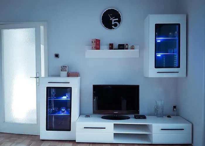 Apartment Arena Silver
